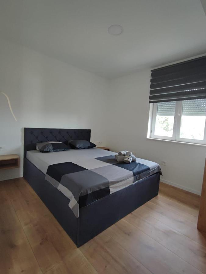 Apartments Horvat ビビニェ エクステリア 写真