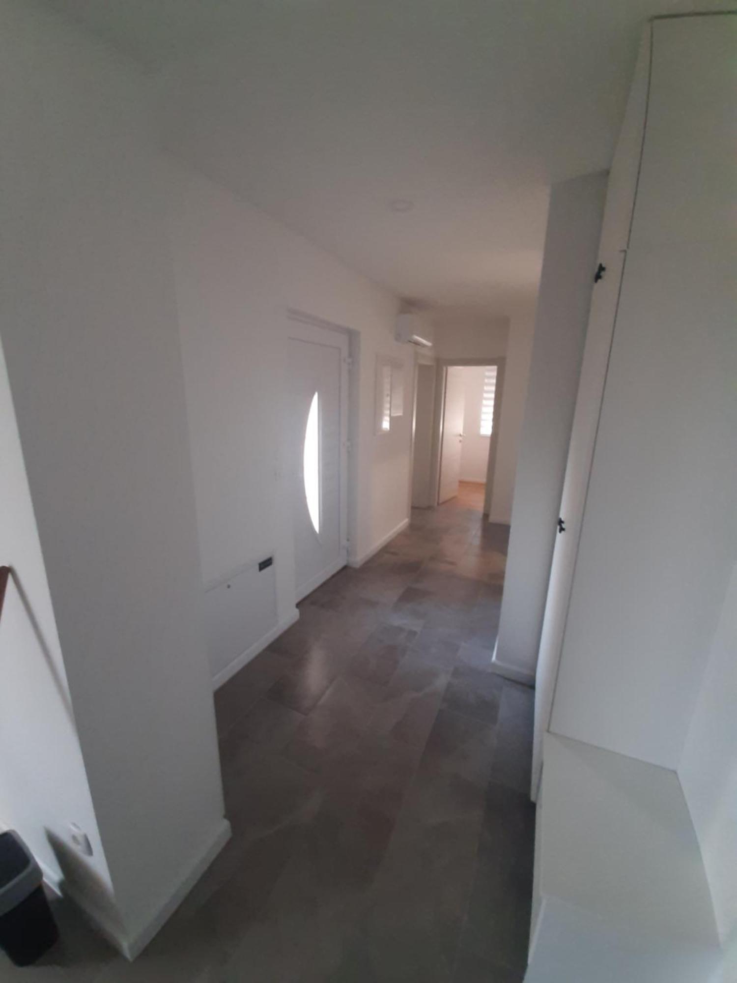 Apartments Horvat ビビニェ 部屋 写真