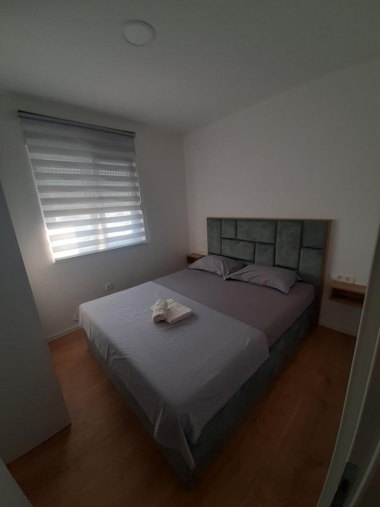 Apartments Horvat ビビニェ 部屋 写真